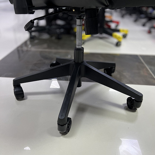 Игровое кресло &amp;quot;Zombie Viking 4 aero&amp;quot; 