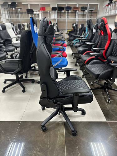 Игровое кресло Cactus CS-CHR-030BL черный